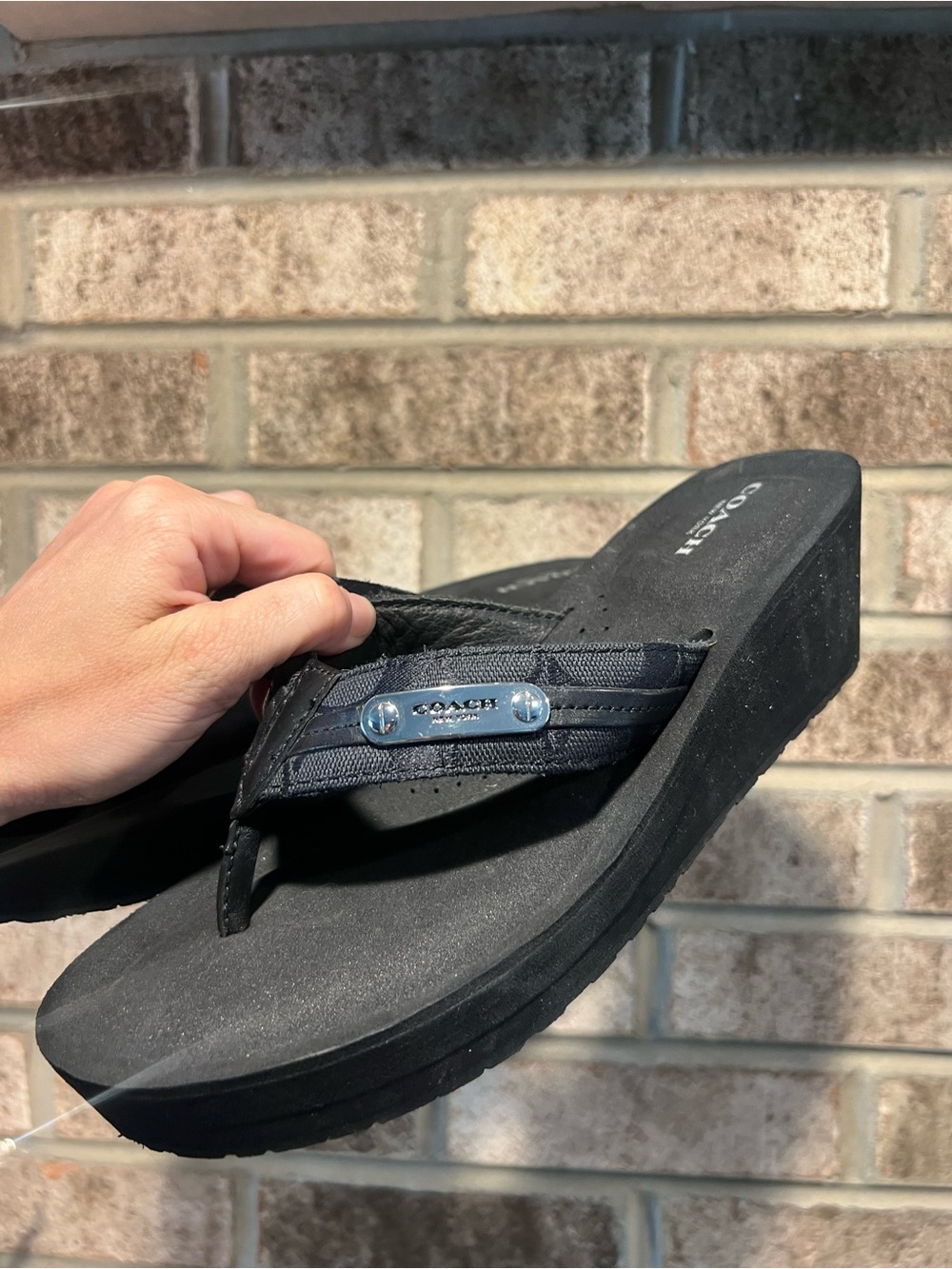 Coach Jaden Platform Thong Sandals - Picture 8 of 12